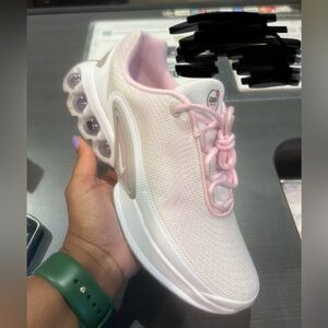 Kids Nike Air Max DN Pink and White Sneakers